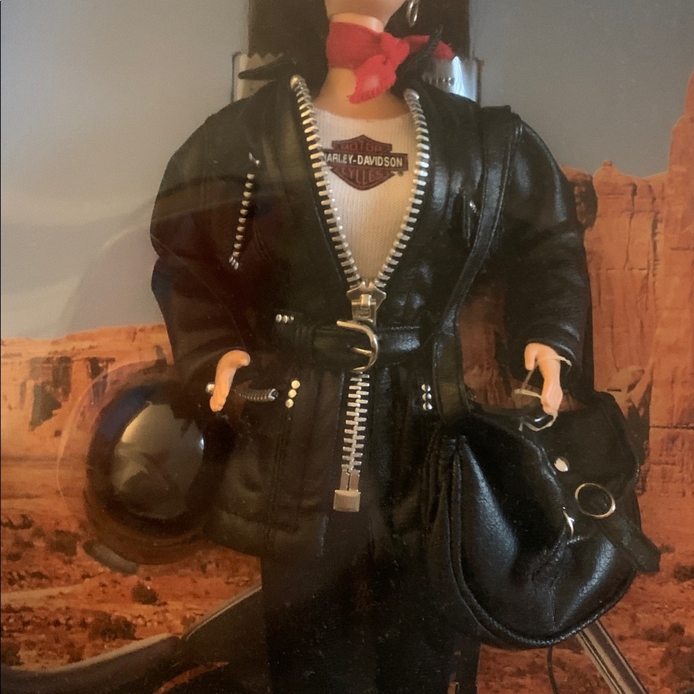 NEW Harley-Davidson Barbie with Black Jacket and Red Scarf *damaged box - Picture 5 of 14